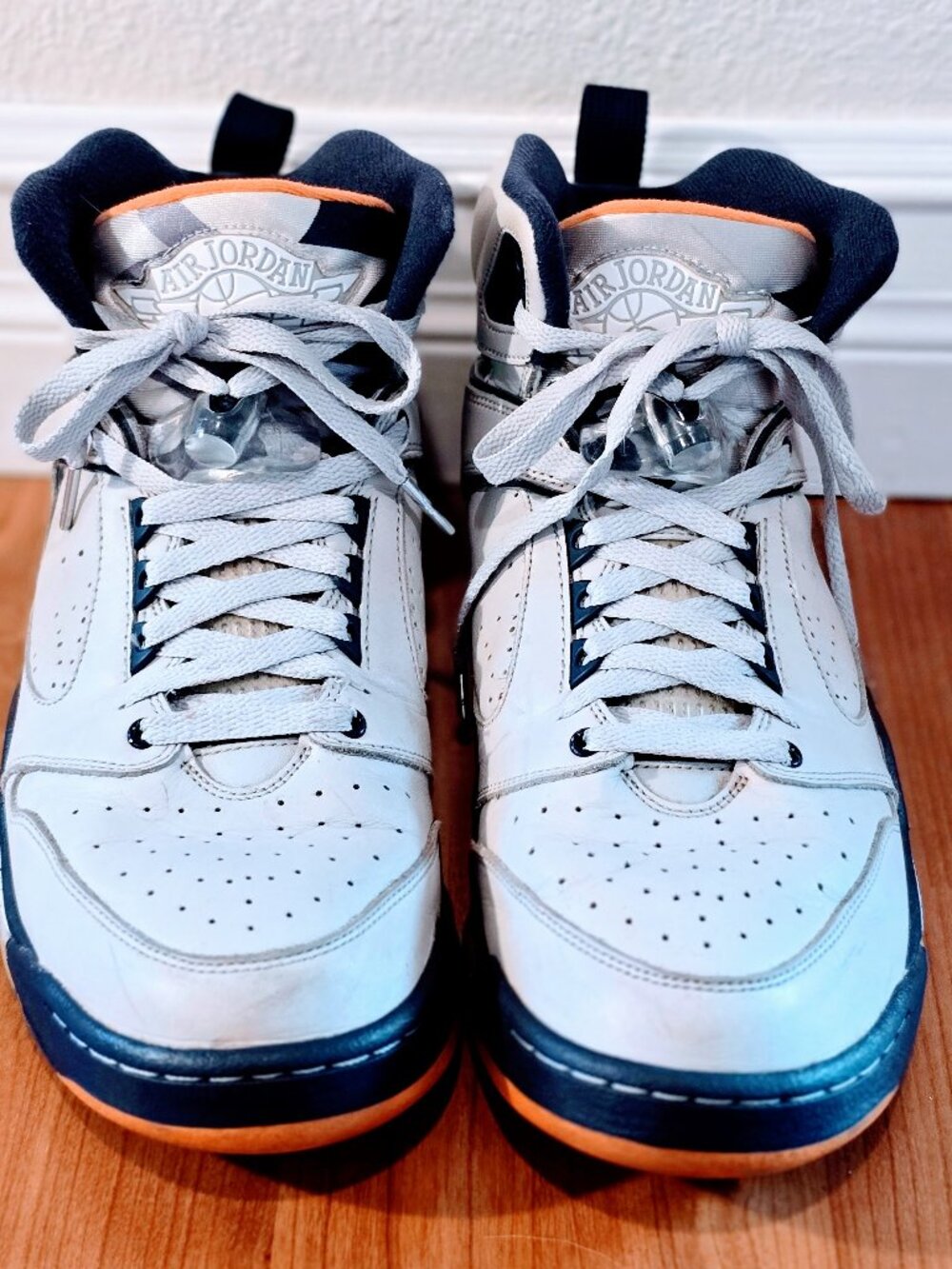 Nike Air Jordan Sixty Plus “Cavaliers” 2009 Men’s 11.5 Rare Vintage